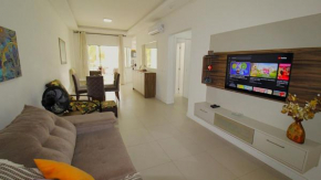 1067 - Apartamento para locação em Bombinhas com 03 suítes